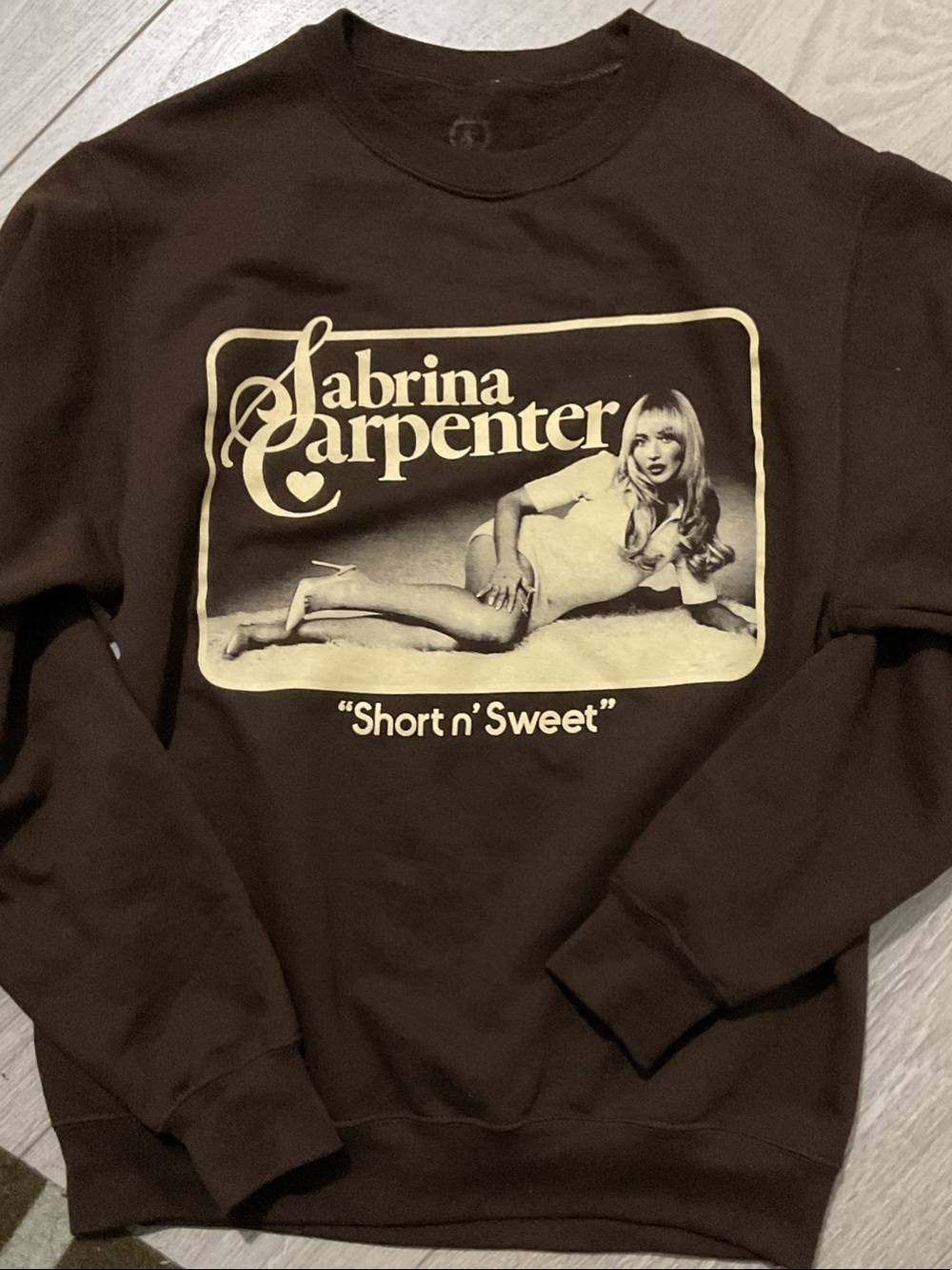 Sabrina Carpenter Graphic Crewneck Sweatshirt - Brown